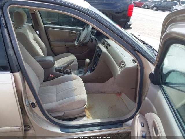 Toyota Camry Le