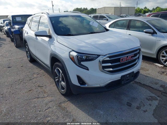 Salvage GMC Terrain Image