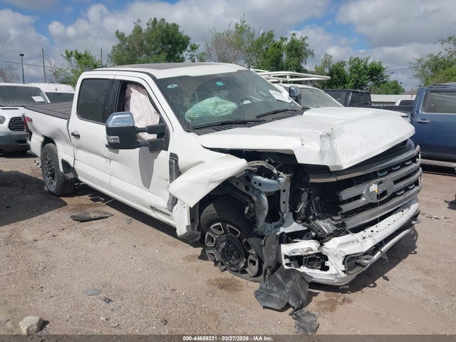 Salvage Ford F-250 Image
