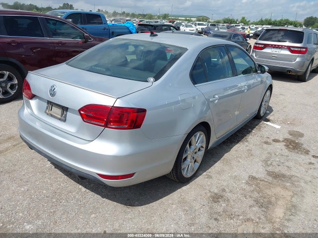 Volkswagen Jetta Gli Edition 30