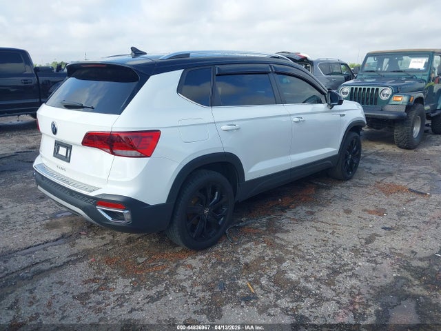 Volkswagen Taos 1.5t Se