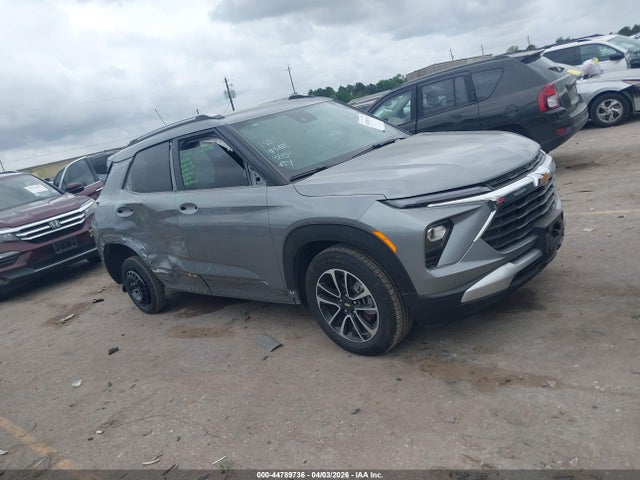 Salvage Chevrolet Trailblazer Image