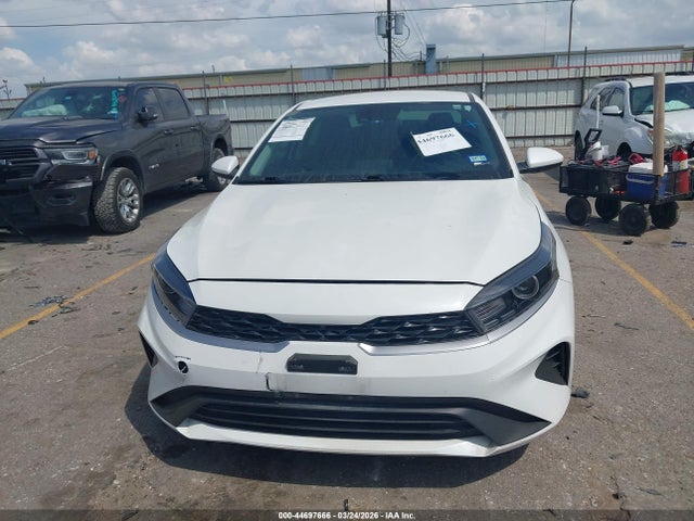 Kia Forte Lxs