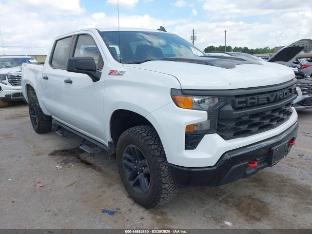 Salvage Chevrolet Silverado 1500 Image