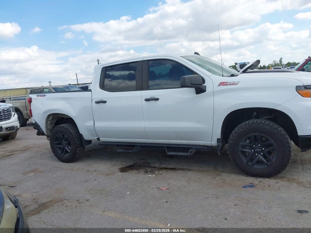 Chevrolet Silverado 1500 4wd  Short Bed Custom Trail Boss