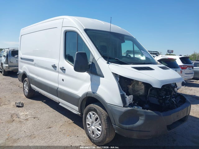 Salvage Ford Transit Image