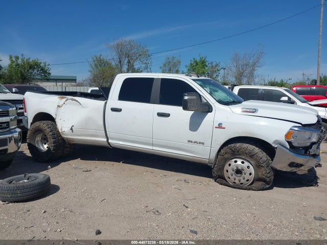 Ram 3500 Big Horn  4x4 8' Box
