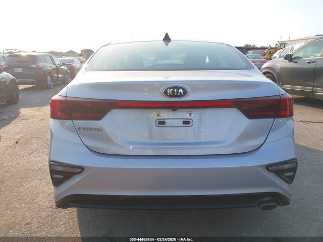 Kia Forte Lxs