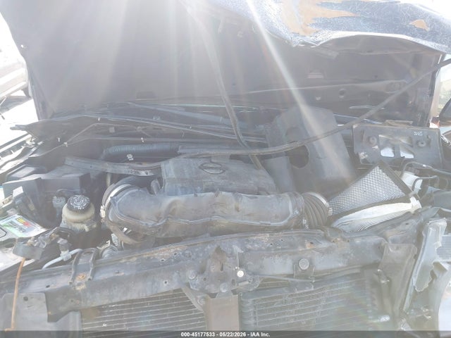 Nissan Pathfinder Se