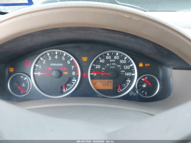 Nissan Pathfinder Se