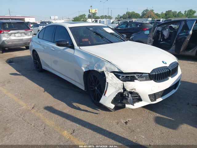 Salvage BMW 3 Series Image