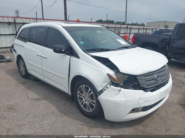 Salvage Honda Odyssey Image