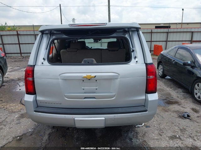 Chevrolet Suburban Lt
