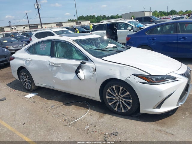 Lexus Es Luxury
