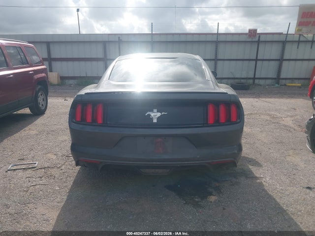 Ford Mustang V6