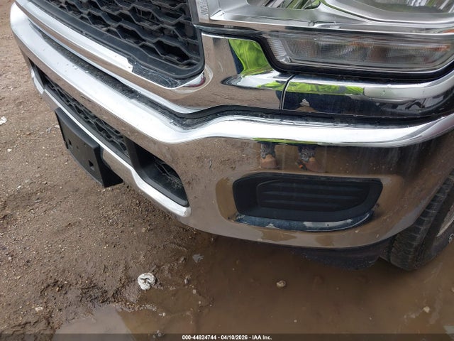 Ram 2500 Tradesman  4x4 6'4 Box