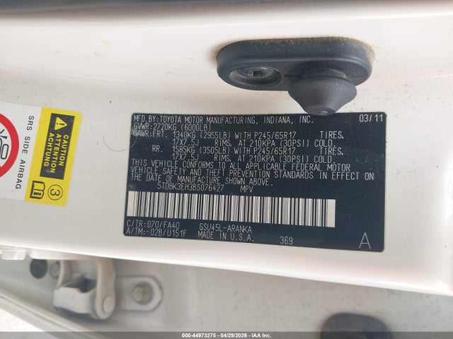 Toyota Highlander Base V6