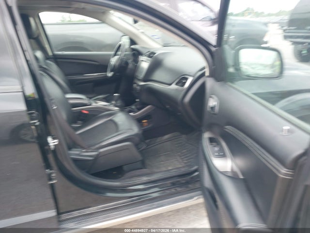 Dodge Journey Crossroad