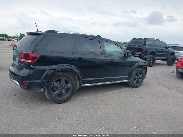 Dodge Journey Crossroad