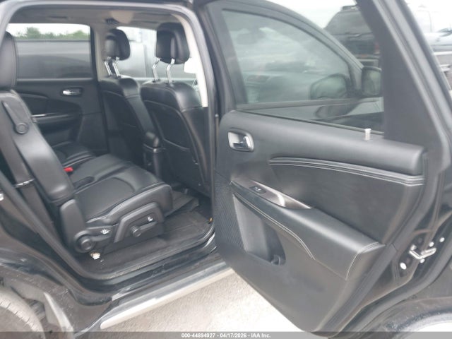 Dodge Journey Crossroad