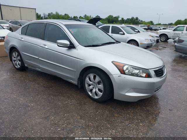 Salvage Honda Accord Image