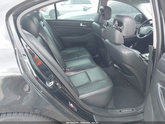 Hyundai Genesis 5.0 R-spec