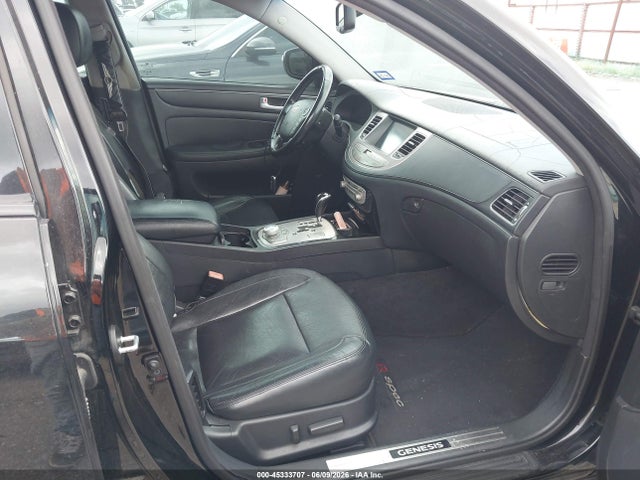 Hyundai Genesis 5.0 R-spec