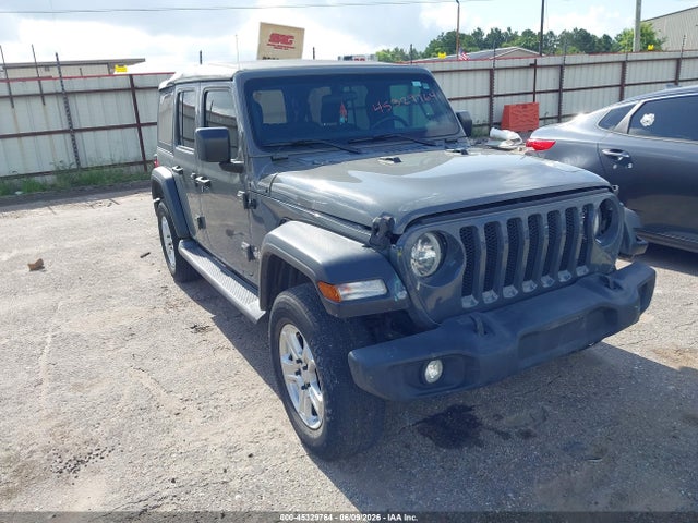 Salvage Jeep Wrangler Image