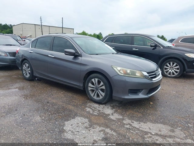 Salvage Honda Accord Image