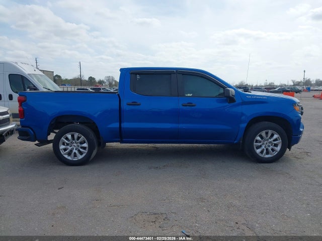 Chevrolet Silverado 1500 2wd  Short Bed Custom