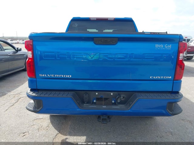 Chevrolet Silverado 1500 2wd  Short Bed Custom