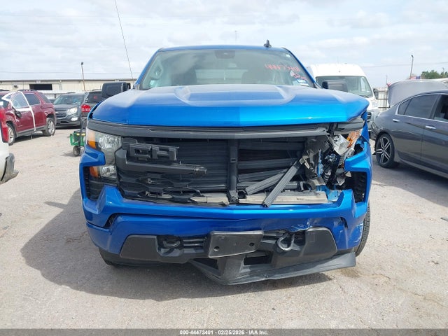 Chevrolet Silverado 1500 2wd  Short Bed Custom