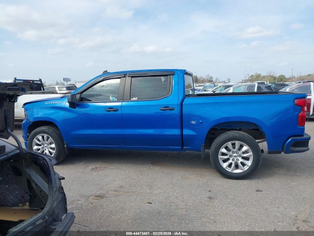 Chevrolet Silverado 1500 2wd  Short Bed Custom