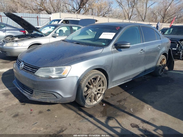 Volkswagen Jetta 1.8t Se