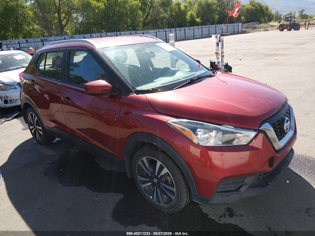 Salvage Nissan Kicks Image