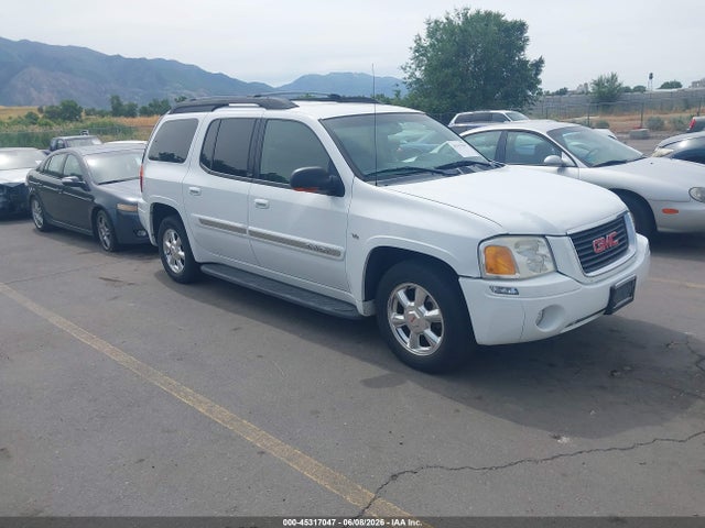 Salvage GMC Envoy XL Image