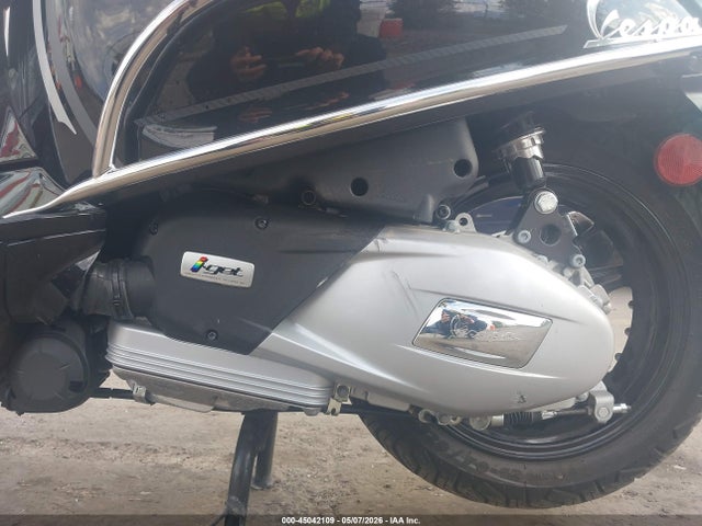 Vespa Primavera Sprint 150