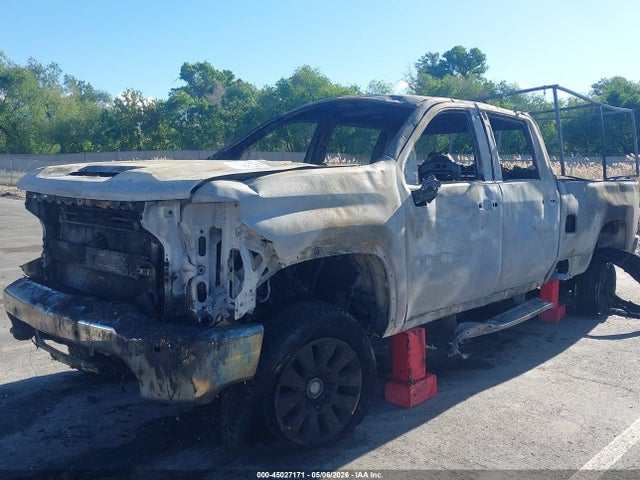 Salvage Chevrolet Silverado 3500 Image