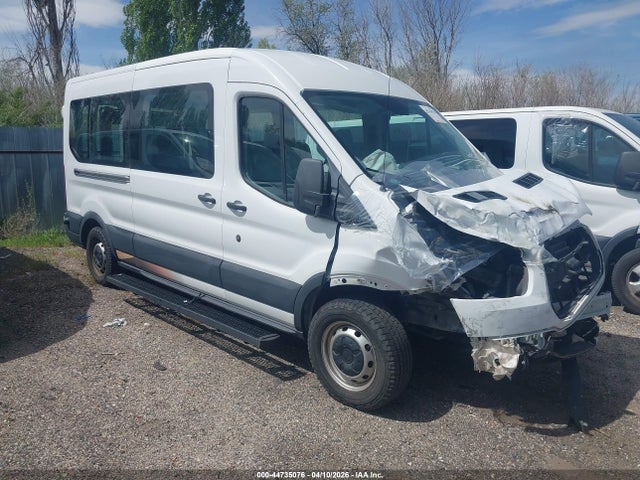 Salvage Ford Transit Image