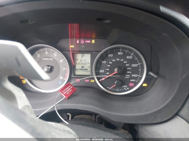 Subaru Crosstrek 2.0i Premium