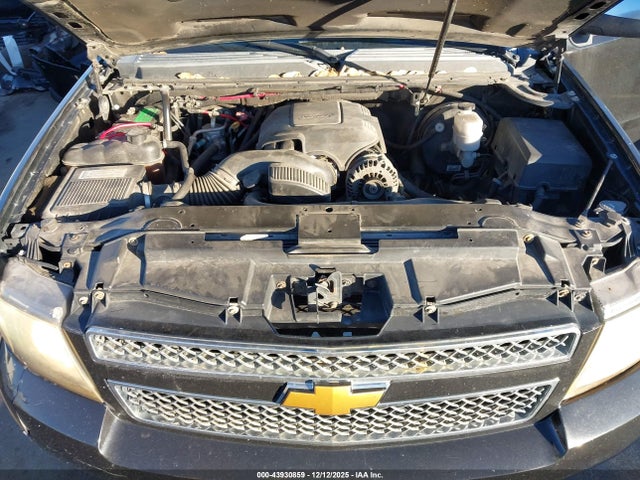 Chevrolet Suburban 1500 Lt