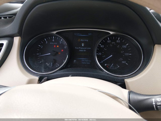 Nissan Rogue S
