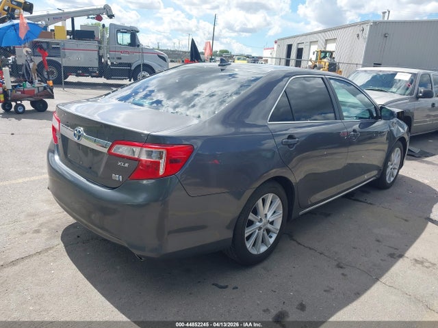 Toyota Camry Xle