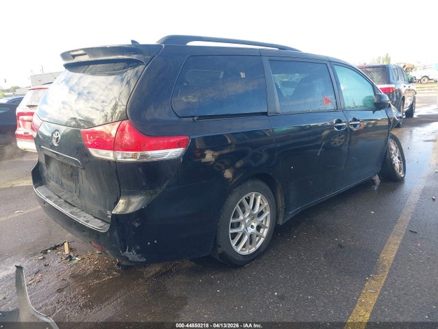 Toyota Sienna Xle