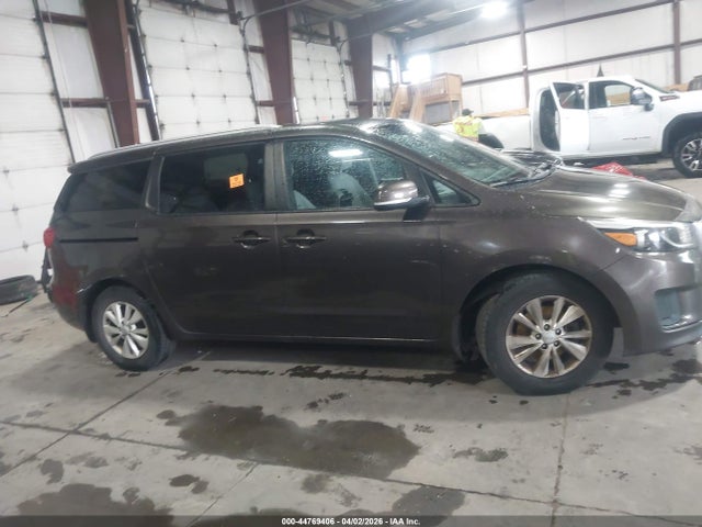 Kia Sedona Lx