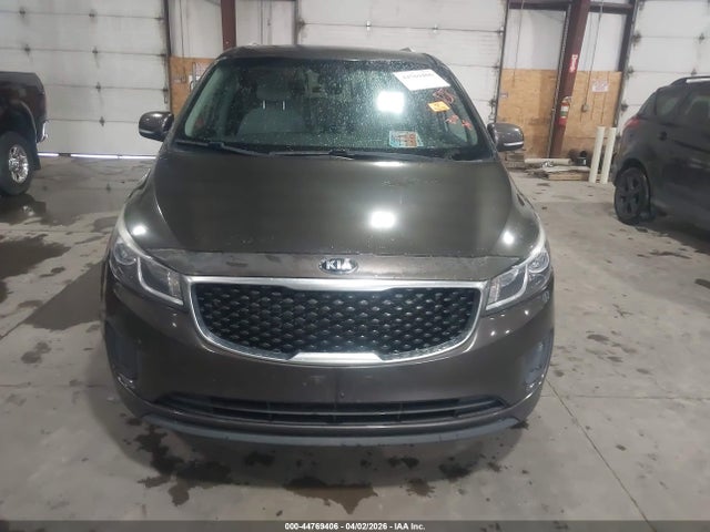 Kia Sedona Lx