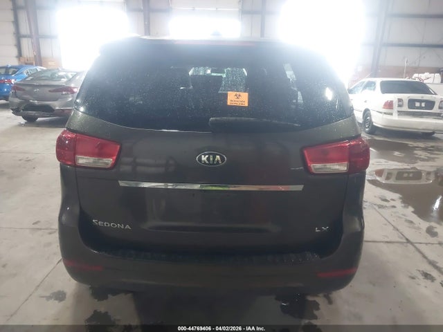 Kia Sedona Lx