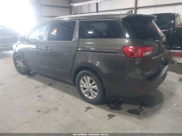 Kia Sedona Lx