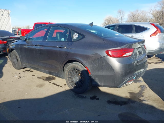 Chrysler 200 S