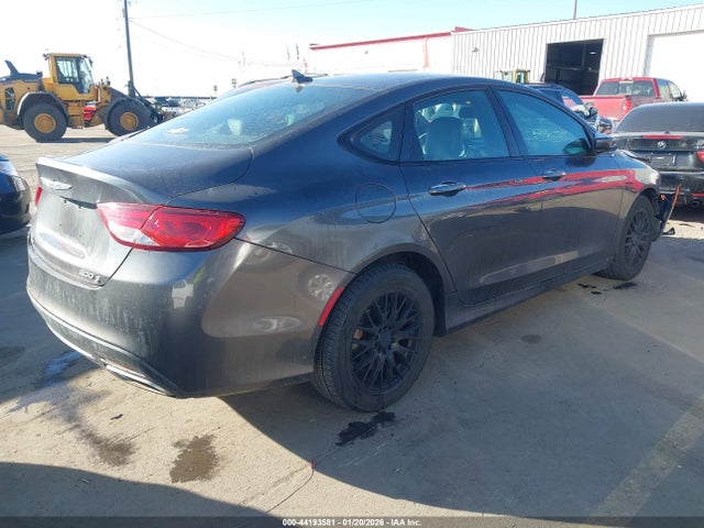 Chrysler 200 S